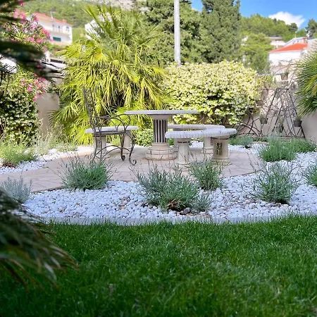 Romana Ii Apartman *